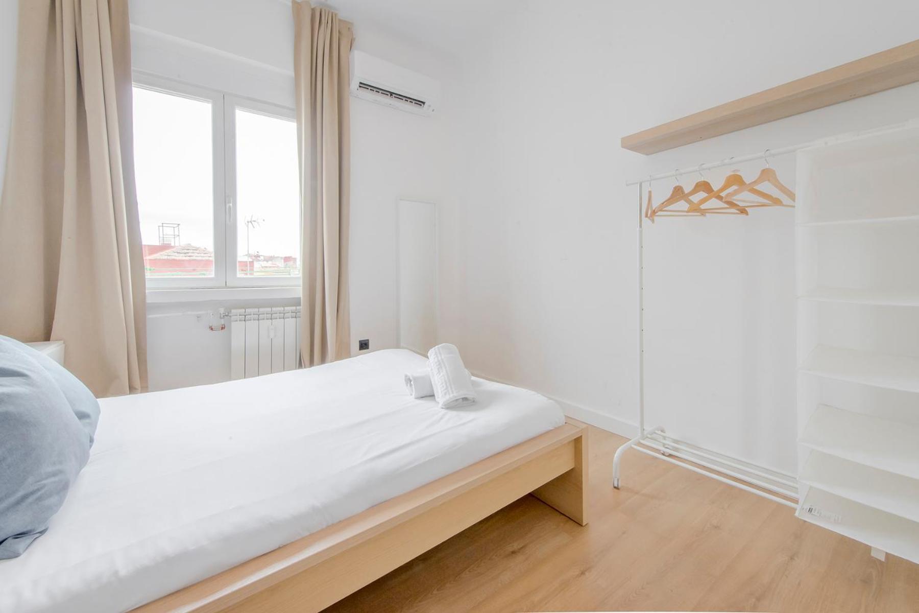 Aventura Y Tradicion En La Latina, Conoce Toledo 77 Apartment Madrid Luaran gambar